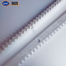 China Cremalheiras de engrenagem de aço de nylon e galvanizadas da porta deslizante M4 fornecedor