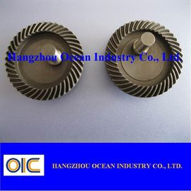 Classe 6-9 4 polegadas de diâmetro de pitch / 29-spline Spiral Bevel Gear em superfície anti-óleo fornecedor