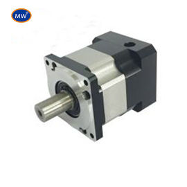 Velocidade de entrada de 1000 RPM Redutor de engrenagem de verme de redução dupla com diâmetro de eixo de 50 mm fornecedor